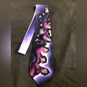 J Garcia 100% Silk tie slightly used